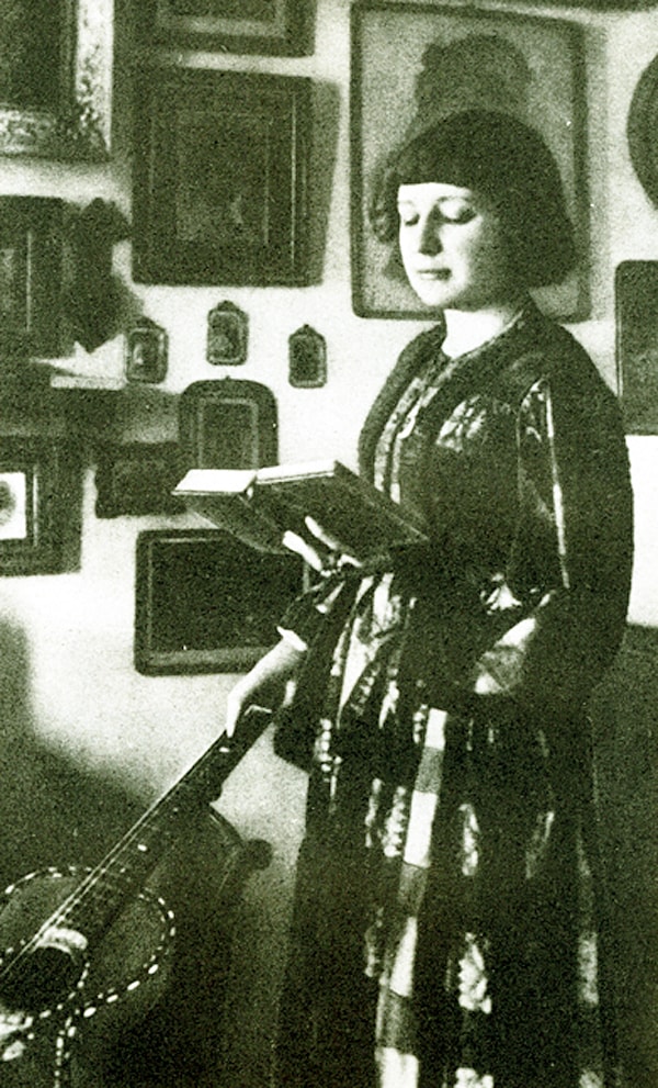 Foto-Marina-TSvetaeva-1914g